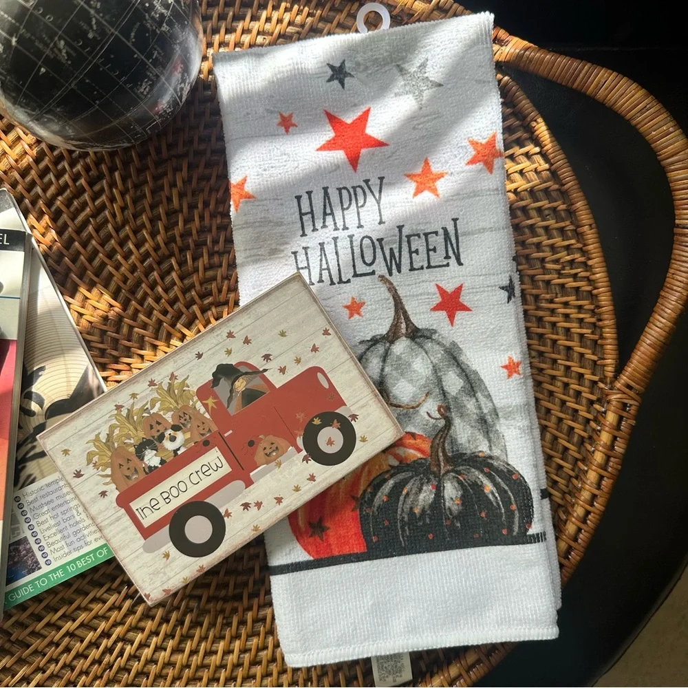 Halloween The Boo Crew Chunky Truck Wooden Sign and Happy Halloween Towel Lot